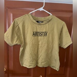 Artistix Green Short Sleeve Tee Casual Crew Neck